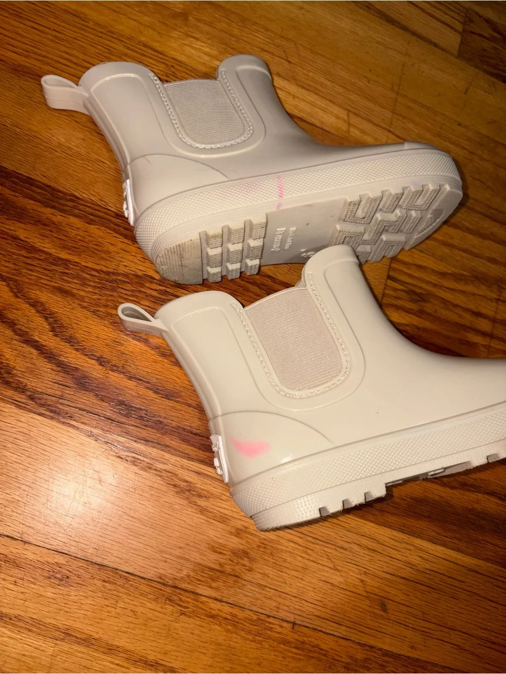BearPaw Kids White Chelsea-Style Rain Boots